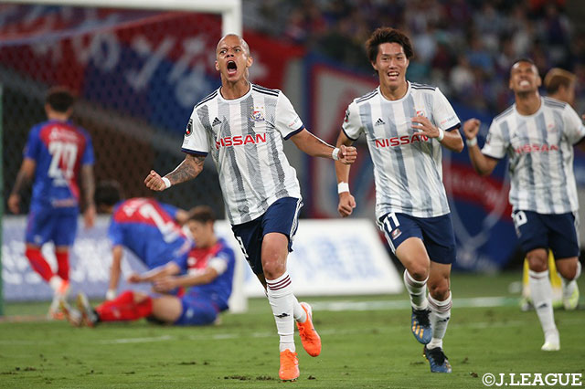 出場停止明けのマルコス ジュニオール（横浜FM）が先制ゴールを奪い、雄叫びを上げる！【明治安田Ｊ１ 第17節 FC東京vs横浜FM】