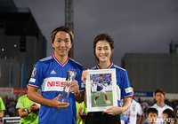 この日が横浜FMでのラストマッチとなった天野 純。試合前にはJ1リーグでの100試合出場達成の表彰が行われた。【明治安田J1 第18節 横浜FMvs大分】