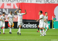 CKから混戦か生まれると、最後は當間 建文が豪快にたたき込み松本が同点に追いつく！【明治安田Ｊ１ 第18節 札幌vs松本】