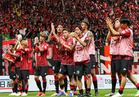 札幌は後半、怒涛の攻撃でチャンスを作るも決めきれず。ホームで勝点1をつかむにとどまった【明治安田Ｊ１ 第18節 札幌vs松本】