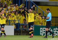 2得点の活躍で快勝に貢献した江坂 任（柏）【明治安田Ｊ２ 第21節 柏vs甲府】