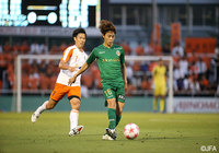 ボールを散らし、攻撃の糸口を探る森田 晃樹(東京V)【天皇杯 2回戦 東京Vvs法政大】