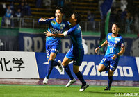 途中出場の渡井 理己（#16）のゴールで徳島が先制！【明治安田Ｊ２ 第22節 徳島vs柏】