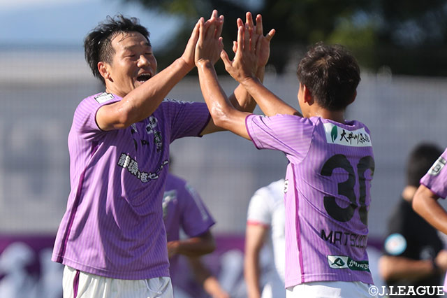 アウェイの藤枝がセットプレーからの3ゴールで岩手を一蹴し、2試合ぶりに勝点3を獲得【明治安田Ｊ３ 第16節 岩手vs藤枝】