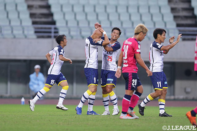 ディサロ 燦シルヴァーノ（#9）の3試合連続となるゴールで北九州が先手を奪う！【明治安田Ｊ３ 第16節 C大23vs北九州】