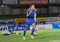 後半立ち上がりに先制点を奪った才藤 龍治（富山）は、後半37分にも追加点を獲得！【明治安田Ｊ３ 第17節 富山vsYS横浜】