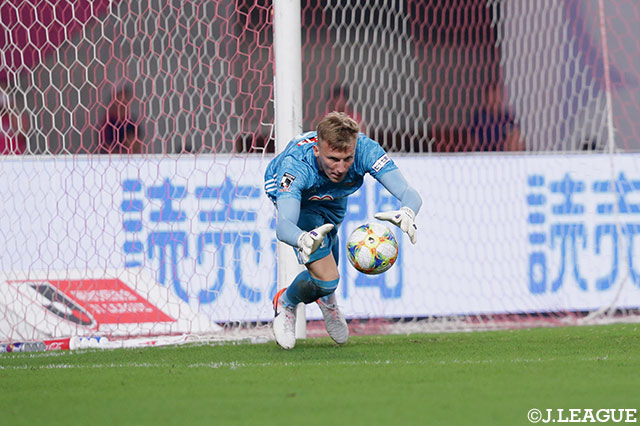 この夏、仙台に加入した元ポーランド代表GKヤクブ スウォビィク。早速スタメンで出場し、無失点に貢献した【明治安田Ｊ１ 第20節 Ｃ大阪vs仙台】