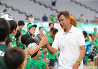 ジェットコースターのような展開を制した東京Ｖが逃げ切り、永井監督の初陣を勝利で飾った【明治安田Ｊ２ 第23節 東京Ｖvs愛媛】