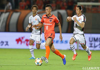 今夏に完全移籍で加入したイッペイ シノヅカ（大宮）は初スタメン・フル出場を果たした【明治安田Ｊ２ 第24節 大宮vs山口】