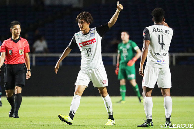 後半8分、小川 航基の2試合連続となるゴールが決まり、水戸が同点に追いつく！【明治安田Ｊ２ 第24節 福岡vs水戸】