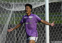 ハットトリックを達成した森島 康仁(藤枝)。得点ランクのトップに立った【明治安田J3 第18節 藤枝vsF東23】