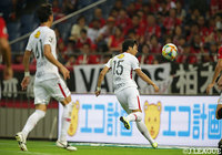 後半32分、右からの柔らかなクロスに伊藤 翔が頭で合わせ、アウェイの鹿島が均衡を破る！【明治安田Ｊ１ 第16節 浦和vs鹿島】