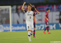 開始2分、瀬川 祐輔の3試合ぶりのゴールでアウェイの柏が先制!【明治安田J2 第25節 岡山vs柏】