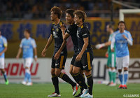 仙台がCKから素早いカウンターを仕掛ける！関口からパスを受けた道渕 諒平が思い切り右足を振り抜くとこれが決まりリードを2点に広げる【明治安田Ｊ１ 第21節 仙台vs磐田】