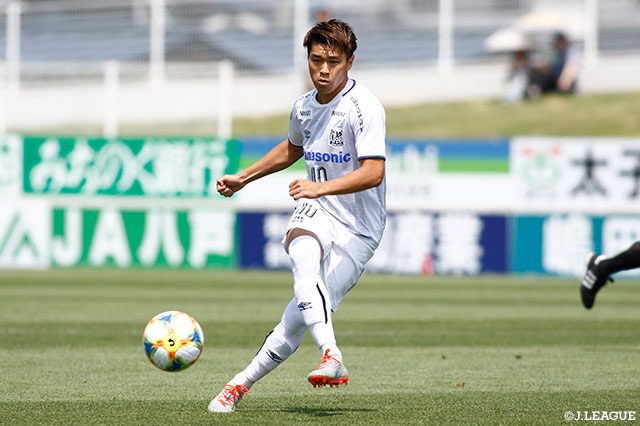 2日前の神戸戦に途中出場した食野 亮太郎（G大23）がこの日はU-23の試合に先発フル出場。2得点に絡むなど存在感をみせた【明治安田Ｊ３ 第19節 八戸vsG大23】