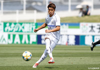 2日前の神戸戦に途中出場した食野 亮太郎(G大23)がこの日はU-23の試合に先発フル出場。2得点に絡むなど存在感をみせた【明治安田J3 第19節 八戸vsG大23】