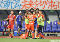新潟が4発快勝。4戦負けなしで9位に浮上【明治安田J2 第26節 新潟vs徳島】