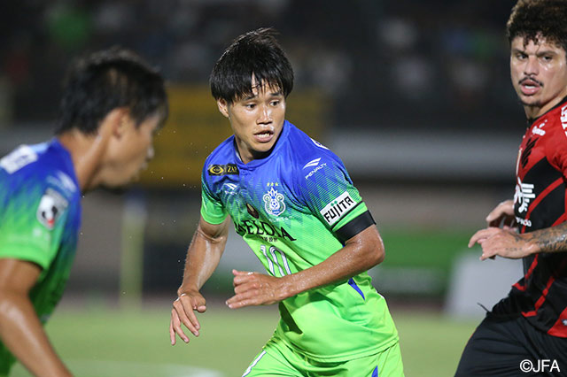 今夏に浦和から加入した山田 直輝（湘南/#10）はインパクトを残せず、前半の45分でピッチを後にした【ＪリーグYBCルヴァンカップ/CONMEBOLスダメリカーナ 王者決定戦 湘南vsアトレチコ パラナエンセ】