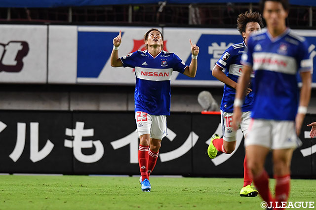 仲川 輝人の今季9ゴール目の得点で横浜FMが同点に追いつく！【明治安田Ｊ１ 第22節 鹿島vs横浜FM】