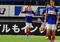 仲川 輝人の今季9ゴール目の得点で横浜FMが同点に追いつく！【明治安田Ｊ１ 第22節 鹿島vs横浜FM】