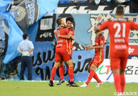 先制から7分後に再び和泉 竜司!和泉が右足で放った強烈なシュートはGKが触ったもののゴールに転がり込み、名古屋がリードを広げる【明治安田J1 第22節 名古屋vs川崎F】