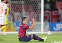 ここまでリーグトップの16ゴールを記録するイ ヨンジェ(岡山)だが、この日は不発に終わった【明治安田J2 第27節 岡山vs大宮】