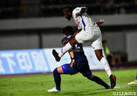 ピーターウタカがドリブルでPA内まで進入してそのまま左足を振り抜く!これがゴール左に決まり、甲府が先制【明治安田J2 第27節 徳島vs甲府】