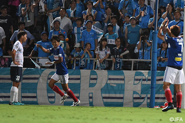 左サイドからのクロスをゴール前に飛び込んだ中川 風希がボレーシュートをゴール右叩き込み、横浜FMが先制に成功【天皇杯 3回戦 横浜FMvs横浜FC】