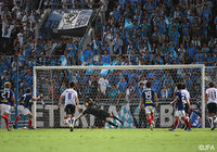 大津 祐樹(#7)がPKをきっちり決め、横浜FMが追加点を奪う【天皇杯 3回戦 横浜FMvs横浜FC】