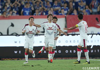 前半12分、奥埜 博亮（#25）の2試合連続となるゴールでＣ大阪が先制！【明治安田Ｊ１ 第23節 横浜FMvsＣ大阪】