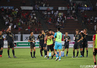 ホームの金沢が「白山ダービー」を制し、2連勝を達成した【明治安田Ｊ２ 第28節 金沢vs岐阜】