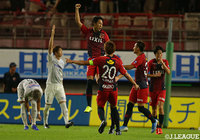 後半13分、左からのシュート性のボールをゴール前の伊藤 翔が右足でコースを変え、ゴールに流し込み鹿島が逆転に成功する!【明治安田J1 第24節 鹿島vsG大阪】