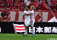 後半30分、阪野 豊史（#50）に加入後初ゴールが生まれ、松本が同点に追いつく！【明治安田Ｊ１ 第24節 浦和vs松本】