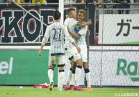 波状攻撃から最後は鈴木 武蔵が押し込み、札幌がわずか2分で試合を振り出しに戻す【明治安田J1 第25節 神戸vs札幌】