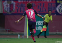 途中出場の鈴木 孝司がレアンドロ デサバトのクロスをニアで合わせ、Ｃ大阪が勝ち越しに成功！鈴木は加入後初得点となった【明治安田Ｊ１ 第25節 Ｃ大阪vs川崎Ｆ】