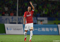 興梠 慎三(浦和)はこのゴールで8年連続で2桁得点を達成。佐藤 寿人とエジミウソンが持つ記録を抜き、単独トップに躍り出た【明治安田J1 第25節 湘南vs浦和】