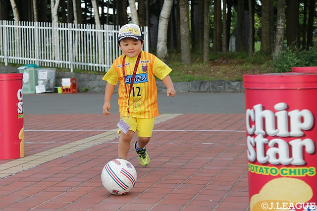 ドリブルゲームにチャレンジ♪【ルヴァンカップ 準々決勝 第1戦 札幌vs広島】