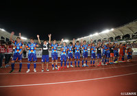 長崎が1点を最後まで守り切り3連勝を達成！福岡との“バトルオブ九州”を制した【明治安田Ｊ２ 第31節 長崎vs福岡】