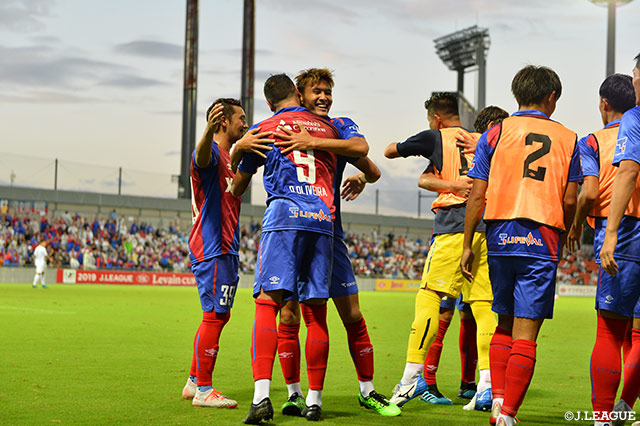 ディエゴ オリヴェイラのパスに抜け出した田川 亨介が左足を振り抜く！これが決まりFC東京がリードを2点に広げる【ルヴァンカップ 準々決勝 第2戦 FC東京vsＧ大阪】