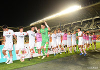 エース・武 颯(#9)の2得点の活躍で逆転に成功した福島が、そのまま2-1で勝利を飾った【明治安田J3 第22節 長野vs福島】