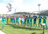 相模原の攻撃を0点に抑えた鳥取が5試合ぶりの勝利を飾った【明治安田Ｊ３ 第23節 鳥取vs相模原】