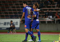 佐藤のパスを中央に走り込んだ曽根田 穣が落ち着いてゴールへ流し込み、甲府が先制点を奪う【天皇杯 ラウンド16 甲府vs法政大】