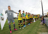 柏が攻守で圧倒。東京Ｖを3-0で退け、2連勝を達成した【明治安田Ｊ２ 第34節 柏vs東京Ｖ】