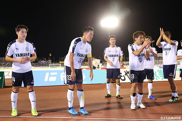 劇的勝利を収めた磐田は8試合ぶりの勝点3を獲得。プレーオフ圏の16位鳥栖との差を7ポイントに縮めた【明治安田Ｊ１ 第27節 大分vs磐田】