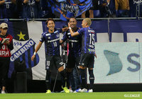 アデミウソン（#9）がヘディングでGKの手を弾く豪快なシュートを決め、Ｇ大阪がリードを3点に広げる【明治安田Ｊ１ 第28節 Ｇ大阪vs札幌】