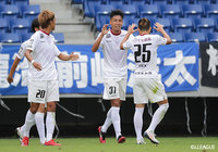 平松 宗(#37)がPA内でパスを受けると、GKとの1対1を冷静に流し込み、富山が逆転に成功【明治安田J3 第25節 G大23vs富山】