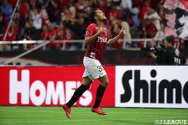 前半AT、右サイドからのクロスに走り込んだ興梠 慎三が頭で合わせて、同点ゴールを獲得！【明治安田Ｊ１ 第28節 浦和vs清水】