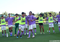 岩渕のゴールを守り抜いた藤枝がウノゼロ勝利。首位の群馬に勝点で並んだ【明治安田J3 第26節 藤枝vs讃岐】