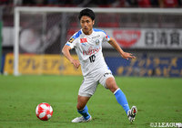 第1戦に続き、途中投入された大島 僚太（川崎Ｆ）。味方との連携で鹿島のプレスを幾度もかいくぐり、的を絞らせなかった【ルヴァンカップ 準決勝 第2戦 鹿島vs川崎Ｆ】