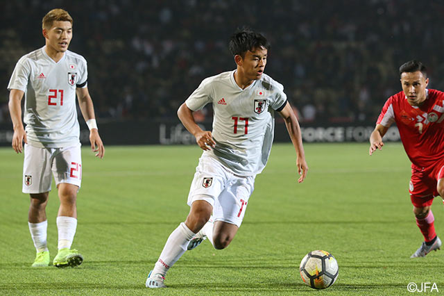 後半残りわずかでの出場となった久保 建英だが、キレのあるドリブルや味方とのコンビネーションを使った突破を披露【カタールＷ杯 アジア2次予選 タジキスタンvs日本】